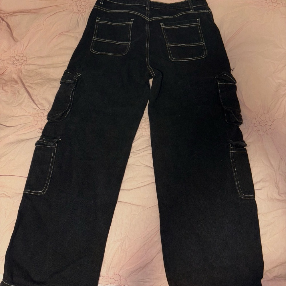 SHEIN Black Cargo Jeans for Women